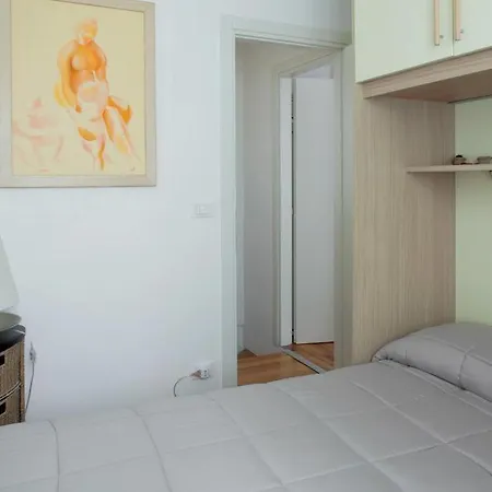 Red House Ai Mori Venetië